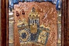 Torahs in the Ark